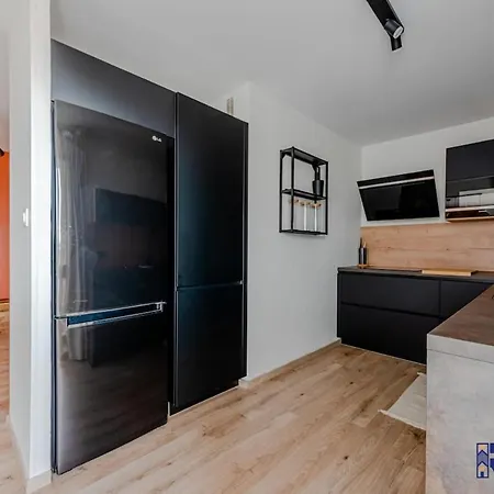 Le Chic - Cosy With Spacious Veranda Perpignan