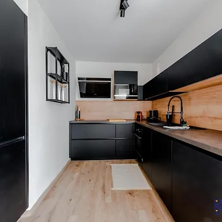 Le Chic - Cosy With Spacious Veranda Perpignan